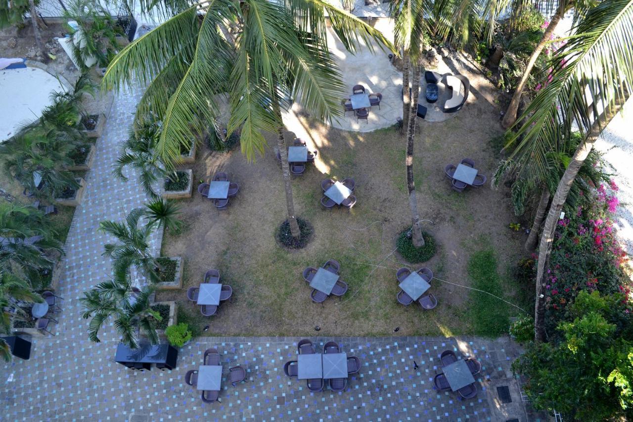 Cowrie Shell Beach Apartments Official Bamburi Eksteriør billede