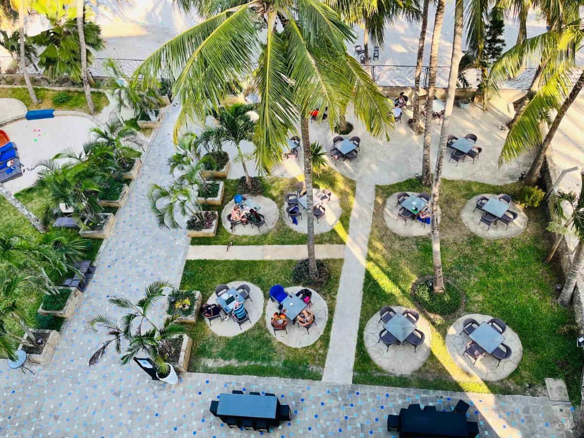 Cowrie Shell Beach Apartments Official Bamburi Eksteriør billede