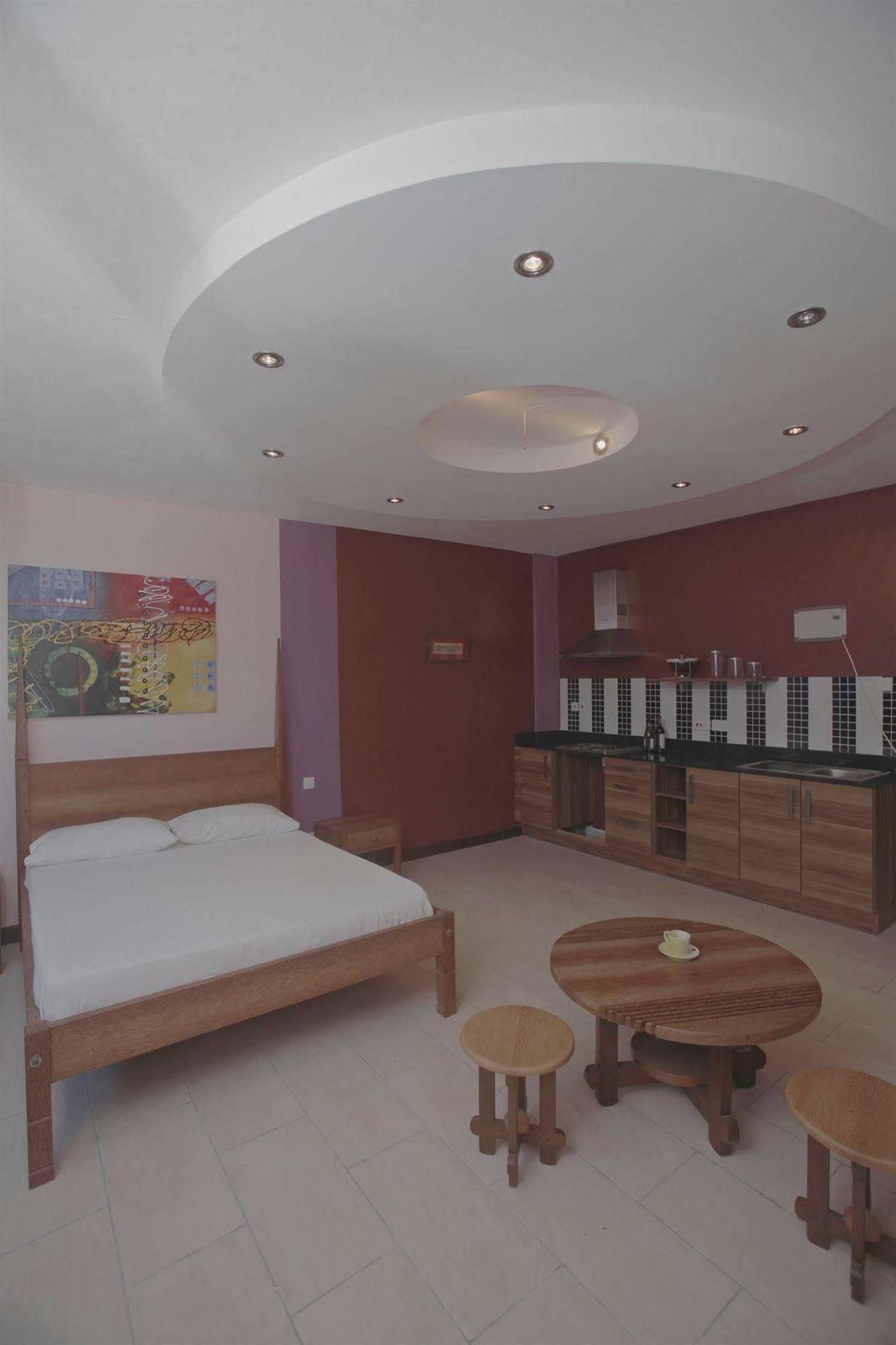 Cowrie Shell Beach Apartments Official Bamburi Eksteriør billede
